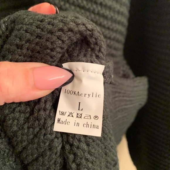 PrinStory Long Sleeve Turtleneck Sweater - Picture 9 of 9